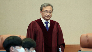 ‘돌려차기’ 사건이 쏘아올린 신상공개 논란…헌재, 위헌여부 심리중