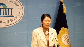 민주 신현영 “출생 미등록, 어른 사정일뿐”…출생통보제 촉구