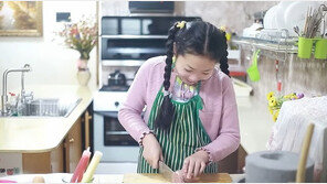 北유튜버 ‘유미·송아’ 채널 차단 이어 계정 해지… SNS 선전 ‘빨간불’