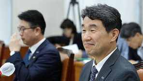 이주호, 내일 ‘수험생 응원’ EBS 윤혜정 강사 만난다