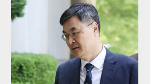‘이예람 수사 개입’ 전익수 오늘 1심 선고…징역 2년 구형
