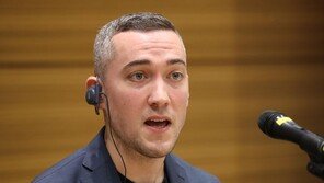 트럼프 트위터 복귀 초읽기…계정 정지했던 책임자의 경고