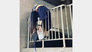 中 대학생의 기이한 ‘시체 졸업사진’…이유는?