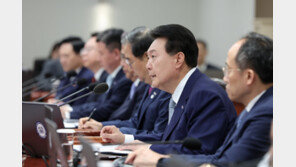 尹 “수도권 출퇴근 30분 시대…임기 내 ‘서해안 시대’ 열 것”