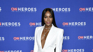 ‘53세’ 톱모델 나오미 캠벨, 둘째 아들 출산