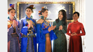 “여사님에게 반했다”…‘아오자이’ 입은 김건희 여사에 베트남 관심