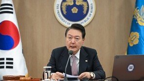 尹, 신임 차관에 “우리는 反카르텔 정부…가차 없이 싸워달라”