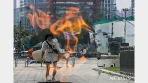 전국 곳곳 폭염특보… 서울 35도 올해 들어 가장 무더운 날씨