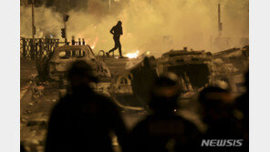 파리서 韓관광객 4명 복면강도에 피습…외교부 “시위와는 무관”