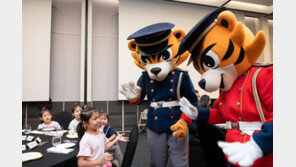 군인아빠, 육아휴직 써도 ‘진급 불이익’ 없다…“제도개선 검토 중”