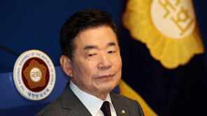 김진표 “尹대통령, 한일관계 회복 잘한 일…오염수 시간 갖고 검증”