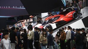 “포르쉐 살게요”…시동 걸더니 그대로 달아난 30대 