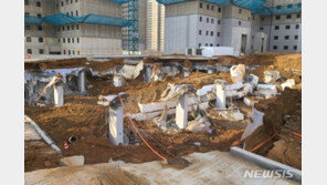 주차장 붕괴 검단아파트, 기둥 32개 중 19곳 ‘필수 철근’ 빠져