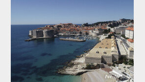 “너무 시끄러워”…여행가방 끌면 벌금 33만원 무는 유럽 도시는?