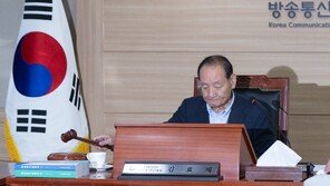 김효재 “KBS, 피같은 수신료 무보직 간부 월급으로 탕진”