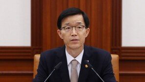 尹 지시 ‘킬러규제 개선’ TF 발족…“팍팍 걷어내라” 발언 하루만