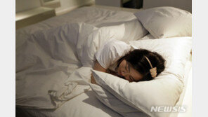 日 ‘7시간 미만’ 가장 적게 잔다… 전세계 취침 시각은 자정, 7시 42분 기상