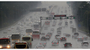 여름철 빗길 교통사고 주의보…5년간 사상자 4만명 육박