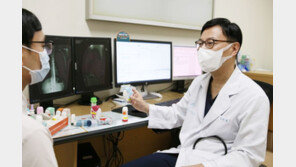 ‘콜록콜록’ 천식환자 상식 깨졌다…20대가 60~70대 추월