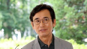 ‘한동훈 명예훼손’ 혐의 유시민 항소심 첫 재판…“드릴 말씀 없다”