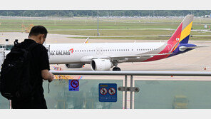 이번엔 샐러드 먹다 치아 깨져…아시아나 기내식 사고 올해 세번째