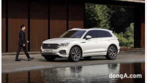 ‘폭스바겐 투아렉’ 조용한 약진 이유… “직접 타보니 진가 확인”