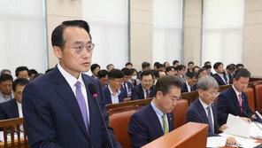 선관위 사무총장 이르면 25일 인선…“외부인사 1명 검증 중”