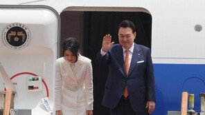 尹 “우크라 재건에 다각적 지원”… 기시다와 나토서 2차례 회담