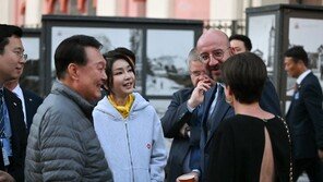 美상원의원, 尹대통령 리투아니아서 만나 ‘어메리칸 파이’ 합창