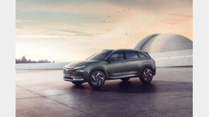 미라이, 넥쏘 잡는다…‘수소차 1위’ 현대차 위협하는 도요타