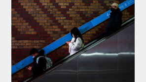 4호선 전기장치 이상으로 일부 운행 차질…2시간 여만에 재개