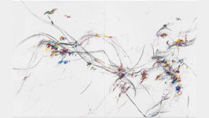 中출신 시야오 왕, 국내 첫 개인전… 오일스틱-목탄 그림 8점 무료 전시