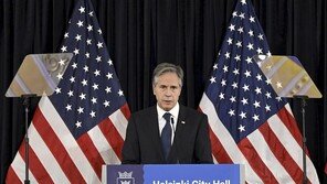 블링컨, 집속탄 논란에 “지원 안 했으면 우크라 무방비”