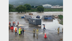 어제는 폭우 오늘은 쨍쨍…“장마보다 ‘우기’ 표현 써야”