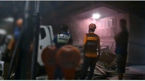 “불 났으니 대피하세요”…부산 빌라 입주민 10명 대피시킨 경찰·소방