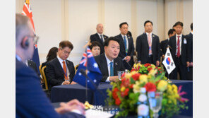 尹대통령 “폴란드와 긴밀히 공조해 우크라이나 재건 지원할 것”