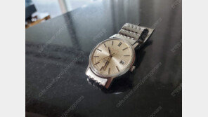 北 ‘김일성’ 명품 시계, 국내 중고 사이트서 350만원에 낙찰