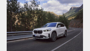 폭발적인 속도감, OST 거장의 사운드까지… 전기차 매력에 ‘푹’ 