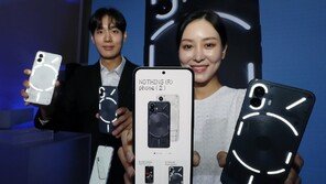 너싱의 새 스마트폰… ‘폰 투’ 국내 선보여 