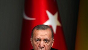 경제난 튀르키예, 친러 → 친서방 전환… 에르도안의 실리외교 