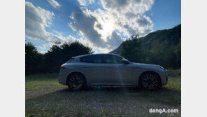 [신차 시승기]은은하게 빠져든다… 마세라티 걸작 잇는 ‘그레칼레’