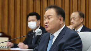 ‘유쾌한 결별 발언’ 이상민 “당이 혁신하자는 뜻…징계 황당”