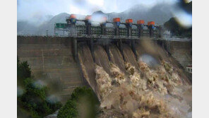 ‘물폭탄’ 아직 끝 아니다…충청·경북 내일 최대 150㎜ 더 온다