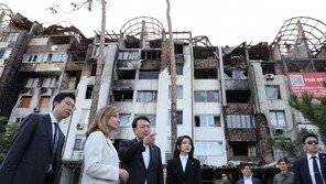 “외국기자 나가세요, 녹음-타이핑도 안돼”…尹 우크라 방문 막전막후