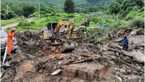 ‘물난리’ 예천 실종자 추가 구조 없어…주민들 “기적 같은 생환” 염원