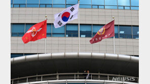 軍 “우크라에 살상무기 지원 않는다는 방침, 변화없어”