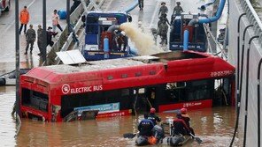 “둘째 아들 결혼식 앞두고 첫 가족여행”…숨진 운전기사 안타까운 사연
