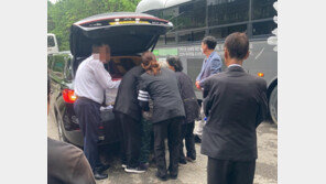 ‘마지막까지 승객 탈출 도운’ 747번 버스기사 눈물 속 발인