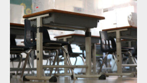 초등학생에게 무차별 폭행당한 교사…입안 찢어지고 반깁스까지