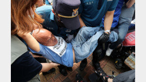 시위 중 경찰 깨문 전장연 활동가 구속심사…“성실 조사 약속” 탄원서